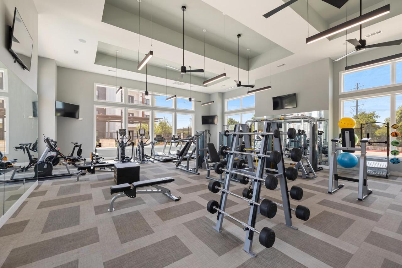 Kasa Southeast-Airport Austin Aparthotel Bagian luar foto