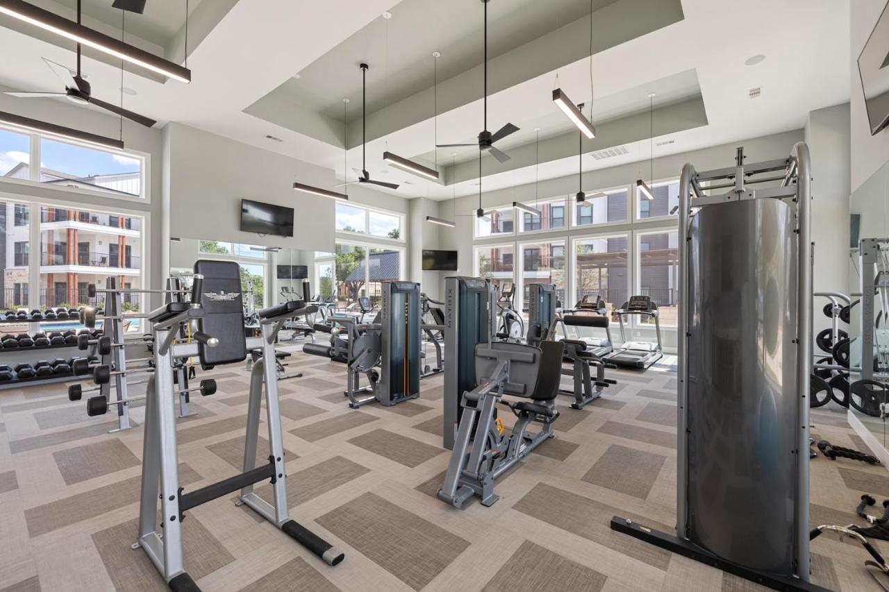 Kasa Southeast-Airport Austin Aparthotel Bagian luar foto