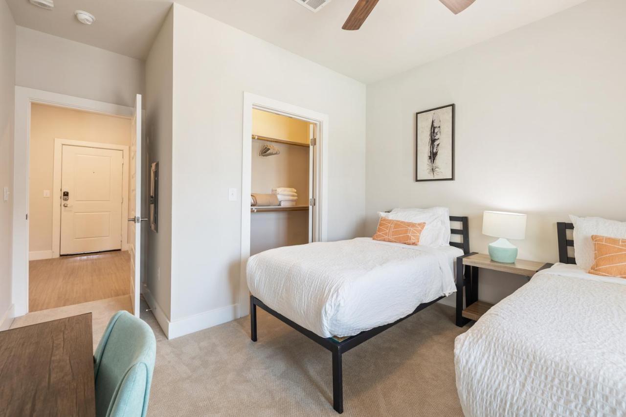 Kasa Southeast-Airport Austin Aparthotel Bagian luar foto