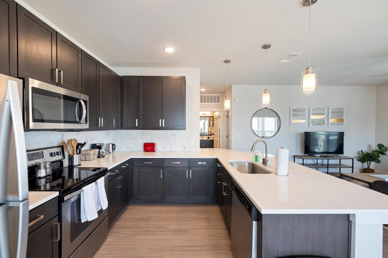 Kasa Southeast-Airport Austin Aparthotel Bagian luar foto